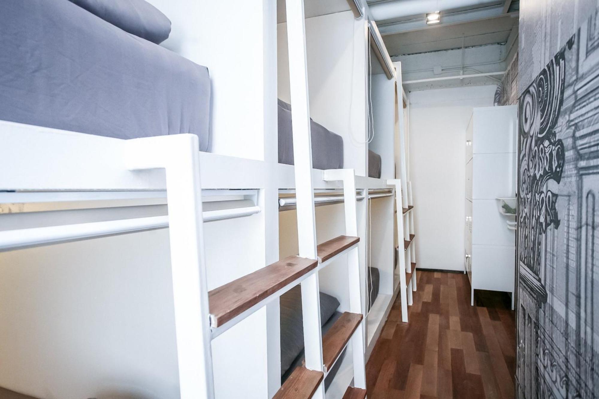 Shade House - Phuket Downtown Hostel Стая снимка